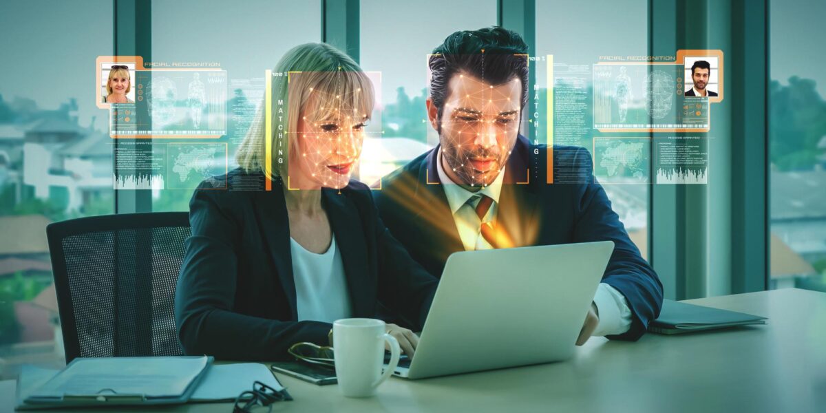 Freelancers vs Virtual Assistant Team
