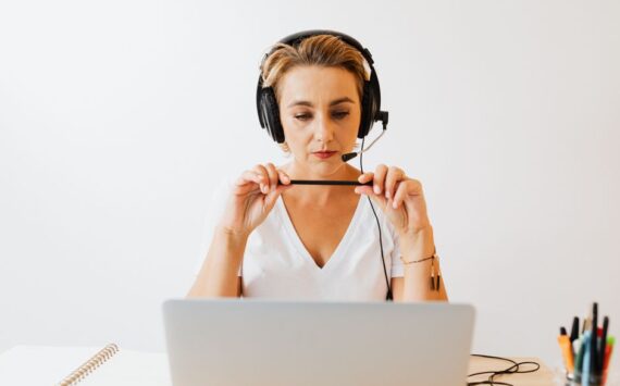 How to manage virtual assistants